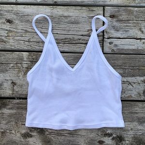 Brand new aritzia top - all tags removed